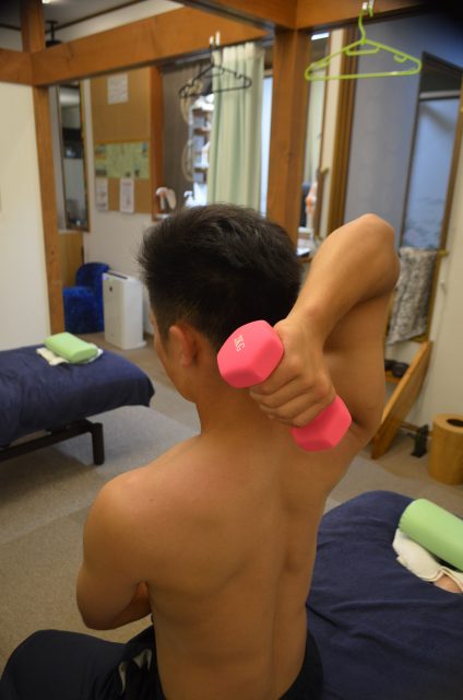 野球肩を２カ月で実際に治してみた 大学生と本気で取り組んだ ダンベル を使った筋トレ インナーマッスル編